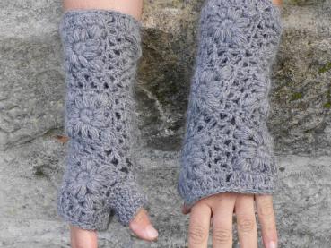 Woolen wristwarmers