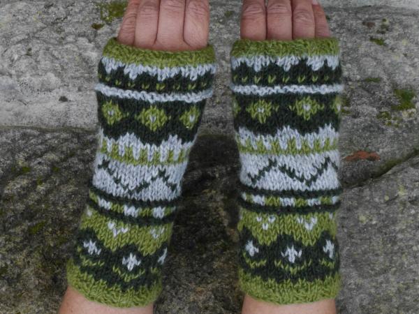 Woolen wristwarmers