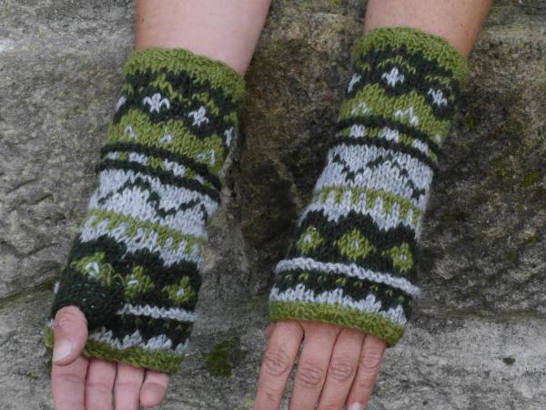 Woolen wristwarmers