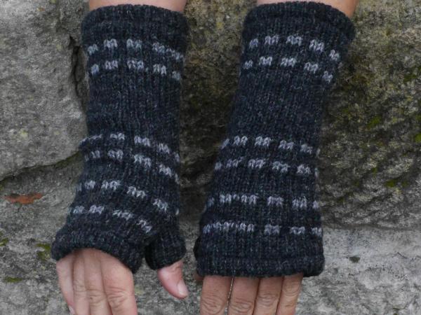 Woolen wristwarmers