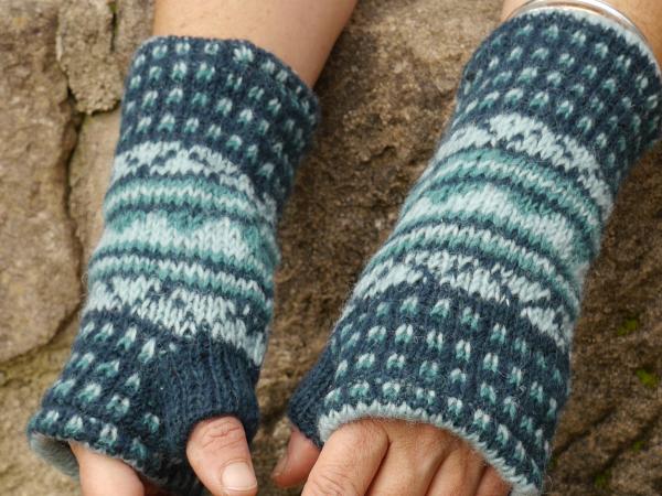 Woolen wristwarmers